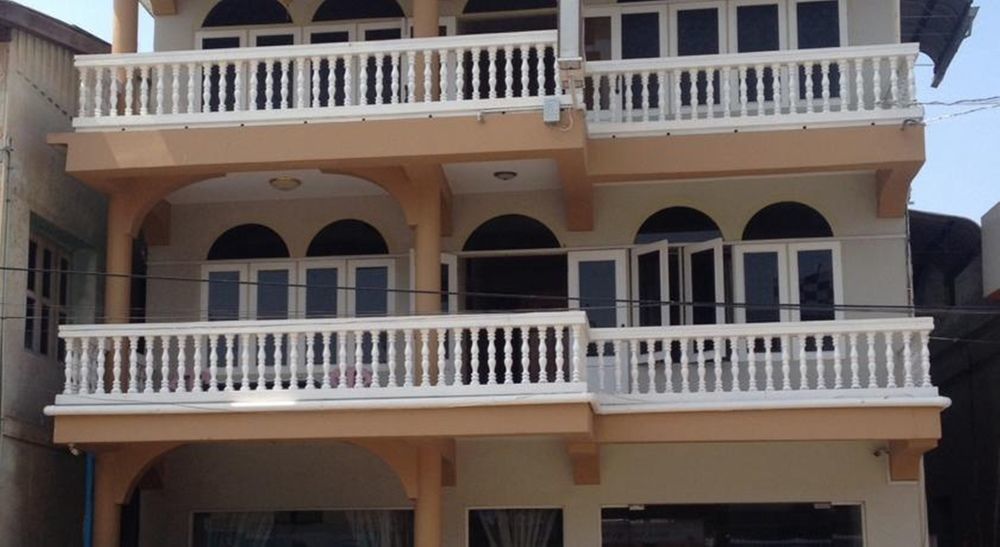 Innwa Motel Баган Екстер'єр фото