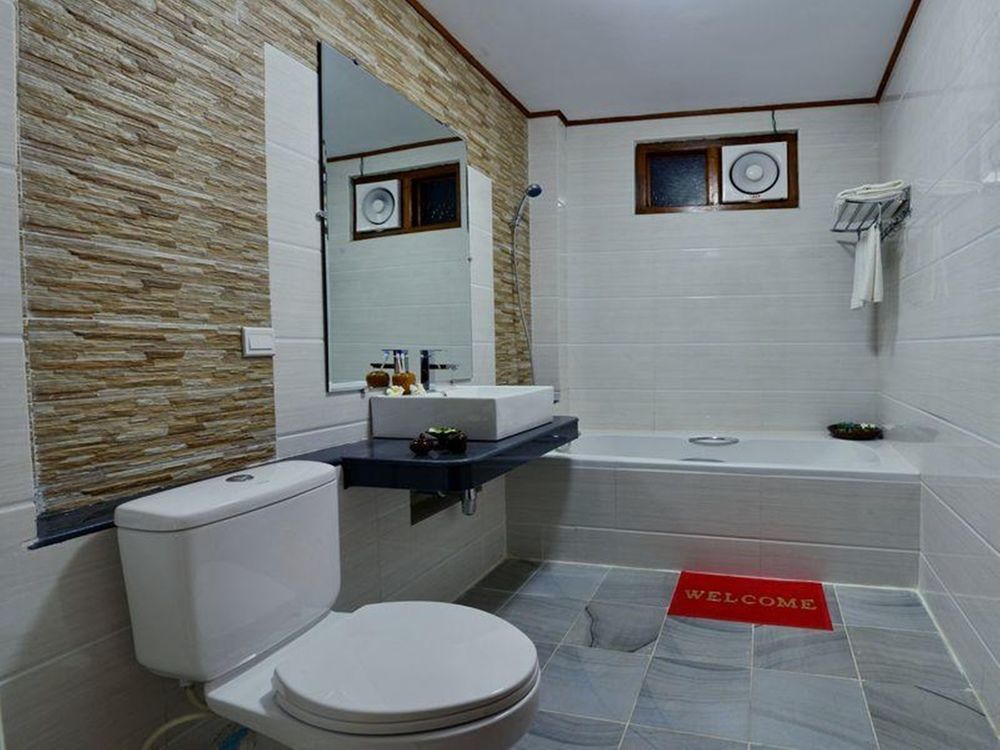 Innwa Motel Баган Екстер'єр фото